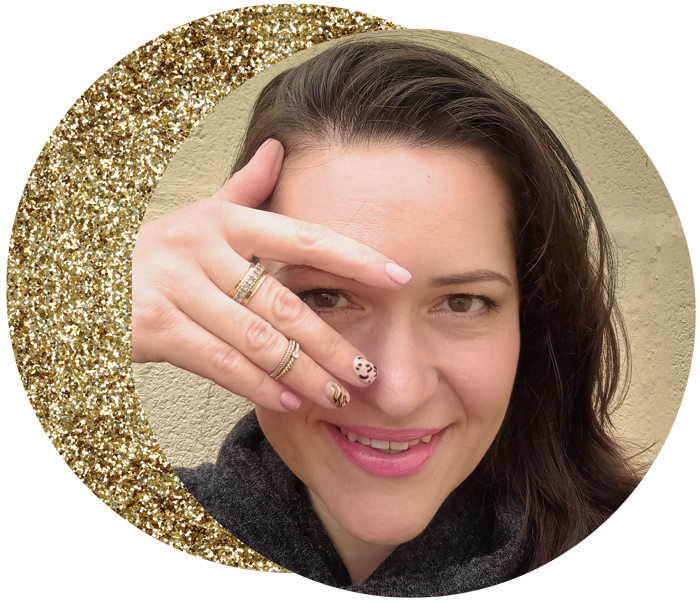 Ludlow Nails by Aneta Logo